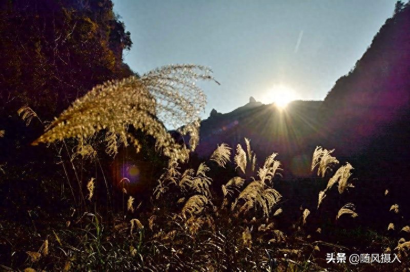 在湖北长阳的清江方山观风景赏民俗（上）