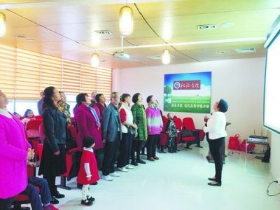 ​以社区书院为平台 居民分享“创业经”
