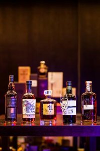 ​窖行天下酒价格，窖行天下窖泥裹酒价格