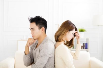 ​老公想离婚却拖着（老公铁了心要和我离婚）