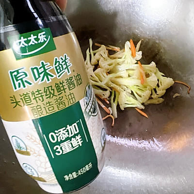 糖醋松鼠鱼怎么做好吃(糖醋松鼠鱼美食烹饪教程)
