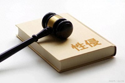 ​唐某某性侵女学生致被害人死亡，是否构成强奸罪！
