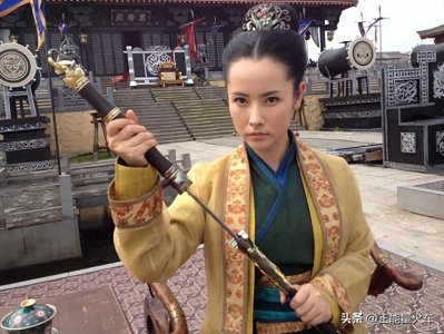 ​与田亮离婚后，她辛苦一生独自陪儿子长大，如今苦尽甘来