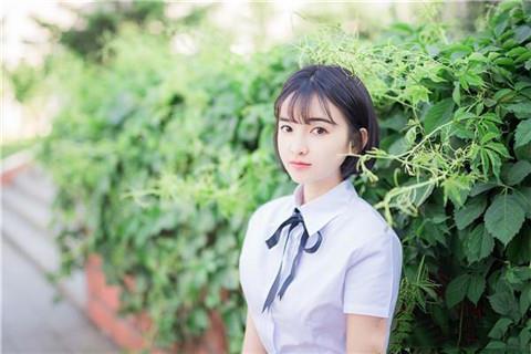 和女生聊天怎么开场会显得不尴尬