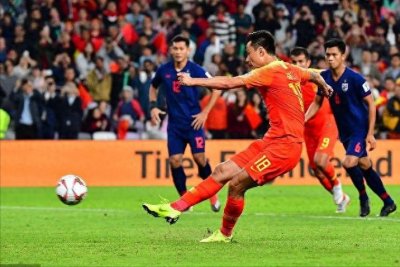 ​中国男足2-1泰国！可怕的不是逆转对手，而是球迷赛后的表态!