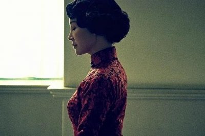 ​已婚女人爱上已婚男人的表现，她的爱其实很明显