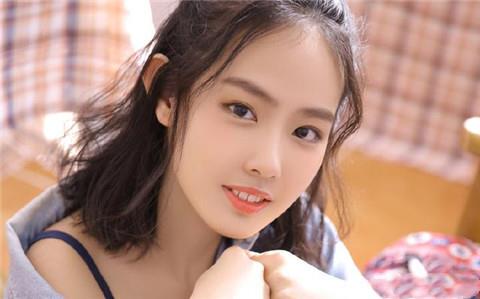 地铁里和女朋友吵架怎么办