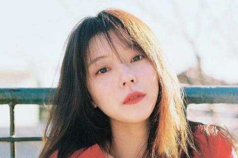 女生忽冷忽热要不要追1