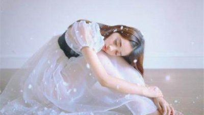 ​矮个子女朋友吵架了怎么办
