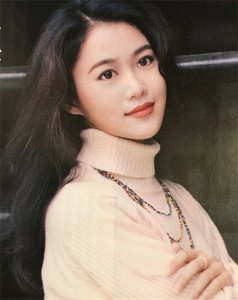 ​冷门美人梁小冰：港姐季军，当之不愧的古装女王，最后嫁给马文才