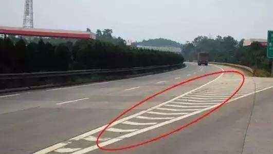 这些道路标线你认识吗？走错了小心被扣分罚款哦！