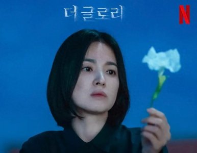 ​32岁许芳铱凭《他是谁》大火，她的坚韧令人动容