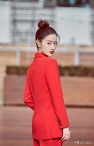​郭晓婷，上海人，新生代，凭借宫廷剧《步步惊心》获得关注