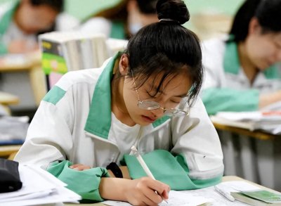 ​高中生走读好还是住校好？过来人的建议很中肯，学生早了解有好处