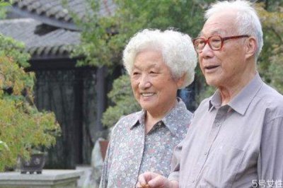 ​结婚多久是金婚 相爱金婚的秘诀
