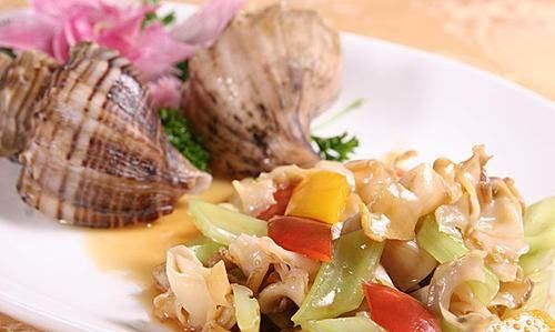 海螺的黄可以吃,海螺下面黄色的能吃吗图5