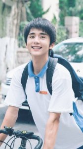 ​95后“新晋男神”张新成，艺考拿下四大院校大满贯