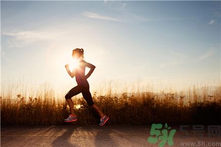 每天跑步7分钟,跑步可以预防心脏病吗?