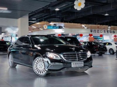 ​奔驰e级进口多少钱(奔驰e级进口车型)