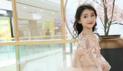 ​宋小睿家多有钱，家里开工厂母亲是当地通信公司高管(网传)