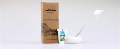 ​酒店里的一次性牙刷跟牙膏建议用吗
