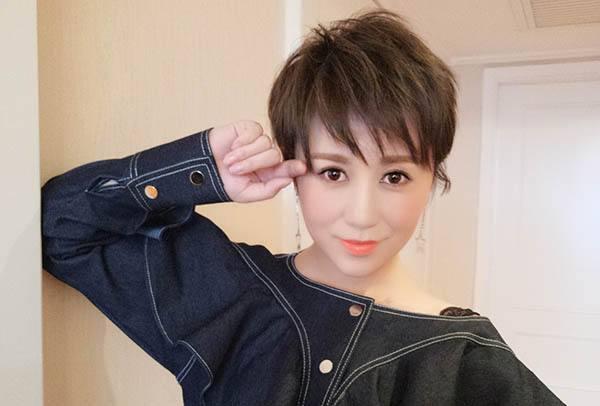 马丽上《男人装》封面，生活把她练成女汉子，她却逆袭成女神