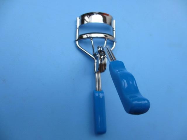 睫毛夹可以用什么代替 睫毛夹怎么夹翘 睫毛夹可以用什么代替 睫毛夹怎么夹翘