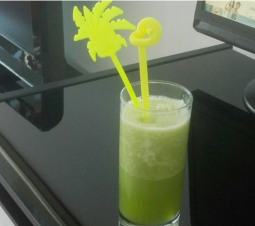 炸芹菜汁用什么水