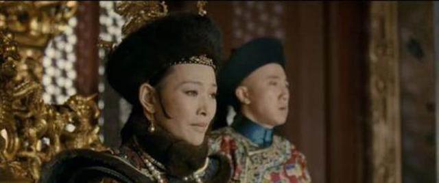 隆裕太后签了退位诏书，却心中难安，终抑郁至死，死后葬礼很风光