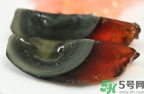 皮蛋是热性还是凉性?皮蛋是凉性的吗?