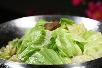 牛心菜能给高血糖病人吃吗?高血糖病人能吃牛心菜吗? 牛心菜能给高血糖病人吃吗?高血糖病人能吃牛心菜吗?