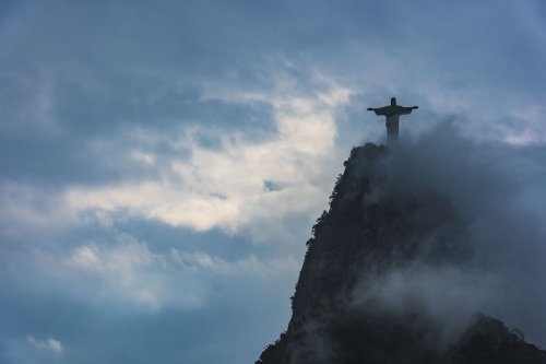 这里是警察的地狱，一个可以公然屠杀警察的禁地