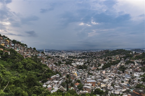 这里是警察的地狱，一个可以公然屠杀警察的禁地