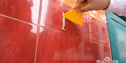 钛金门上的双面胶怎么清理