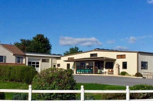 脚尖上的世界, 生活在最发达国家的“古代人”!