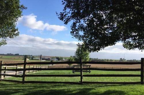 脚尖上的世界, 生活在最发达国家的“古代人”!