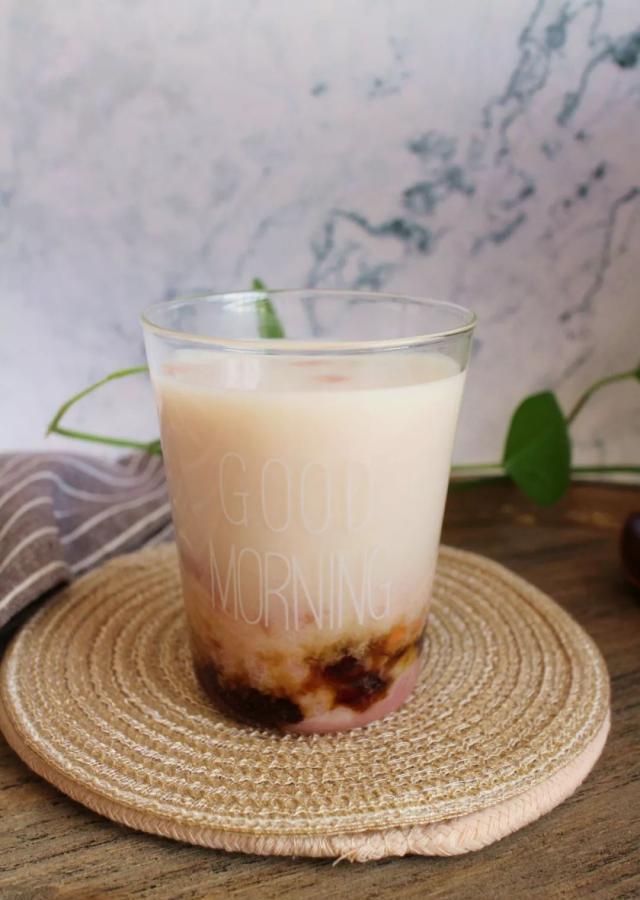 教你在家自制网红奶茶,配方和做法都给你,学会了不用出去买