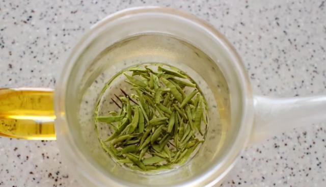 教你在家自制网红奶茶,配方和做法都给你,学会了不用出去买