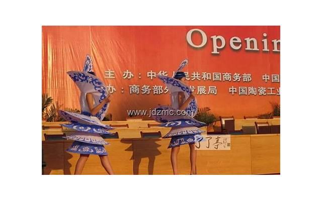 河南:女子化妆后不停摆姿势,丈夫却想离婚:结婚7年只剩亲情了 河南:女子化妆后不停摆姿势,丈夫却想离婚:结婚7年只剩亲情了