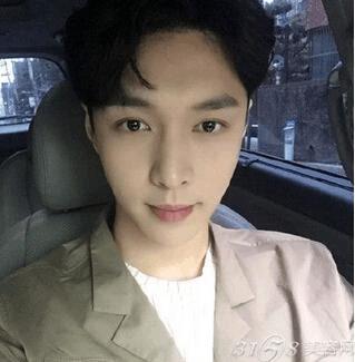 敲可爱的“逗号刘海”你的男神张艺兴鹿晗都在留你却还不知道?