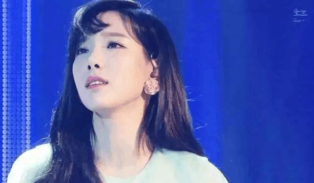 敲可爱的“逗号刘海”你的男神张艺兴鹿晗都在留你却还不知道?