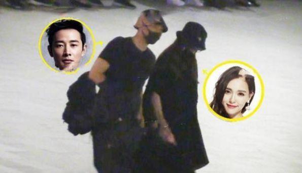 唐嫣罗晋合体过中秋，夫妇二人穿情侣装现身家宴，罗晋实力护妻