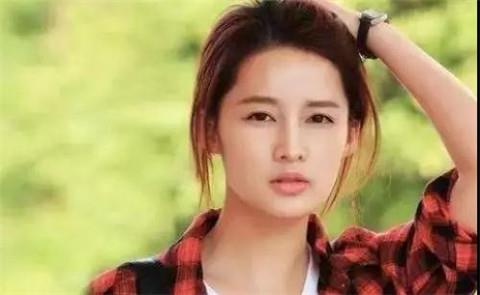 过度关注女生动态