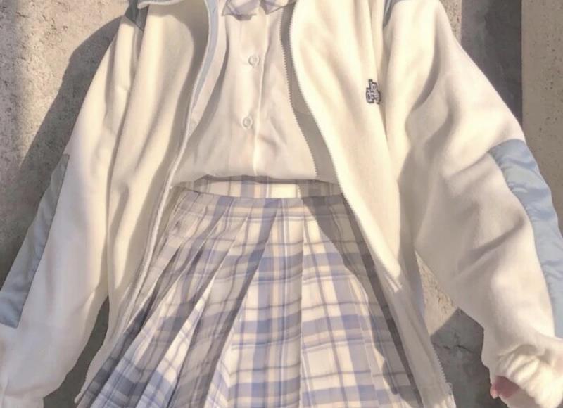 3岁小孩不顺着他就发脾气 哭的很厉害