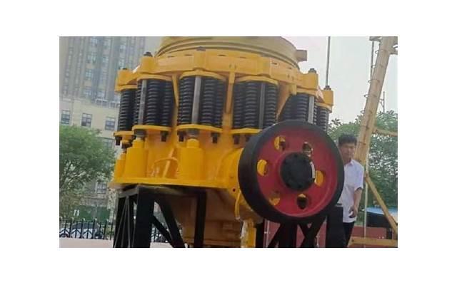 刘亦菲的吻戏（刘亦菲陈晓吻戏曝光）