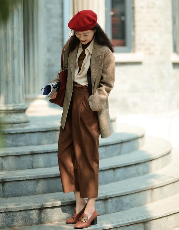 西装外套最全的搭配攻略来了（今秋很流行穿西装）(9)
