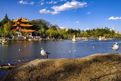 一副对联竟然有一百八十个字?堪为古今第一对联