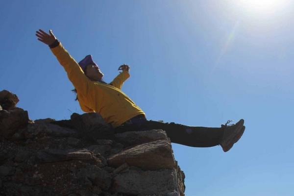 爬山会伤膝盖吗 要控制好运动量 爬山会伤膝盖吗 要控制好运动量