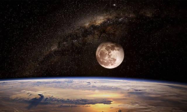 在太阳系中月球属于什么星