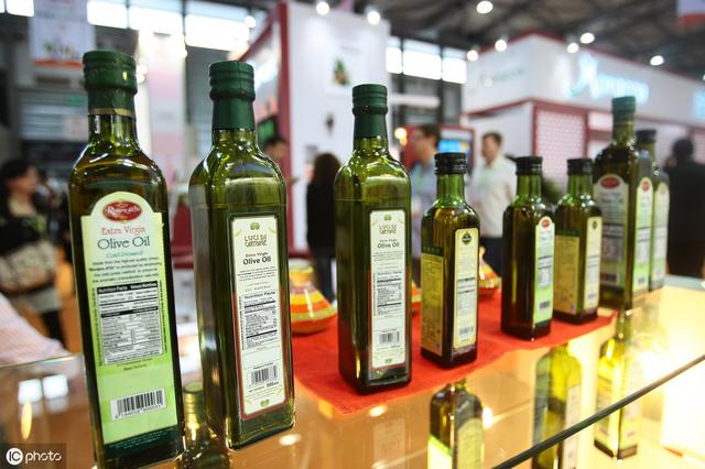 橄榄油都是有什么用途(橄榄油竟有如此之大的功效与用途)(1)